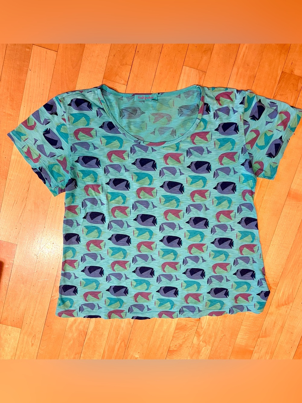 fresh produce Aqua Tee with Navy & Teal Fish Motif - colorful - made in USA - M